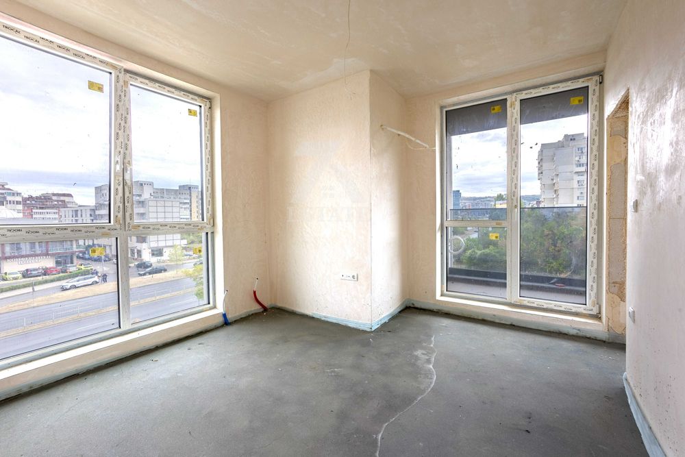 Продава се Двустаен апартамент в София, Младост 1А - 83 кв.м за 2525 €/кв.м - Снимка #5