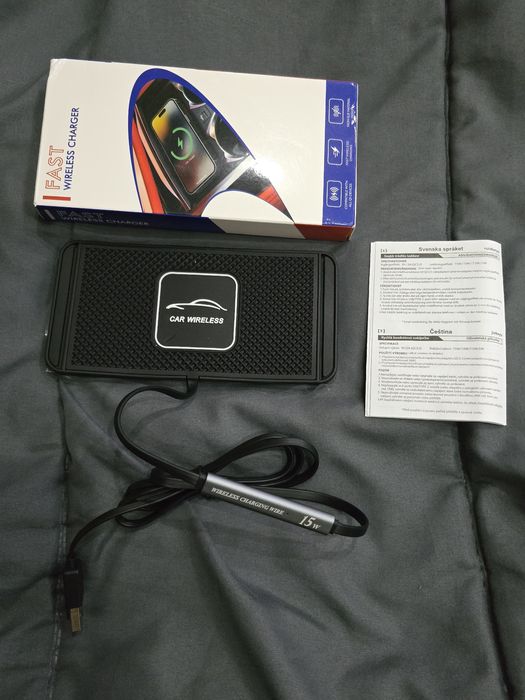 Безжично зарядно за телефон