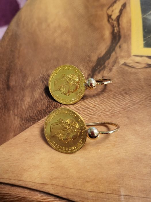 Vând cercei ptr femei din aur de 24 k