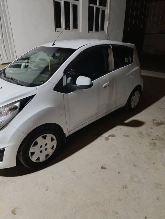 Спарк сотилади нахтга.