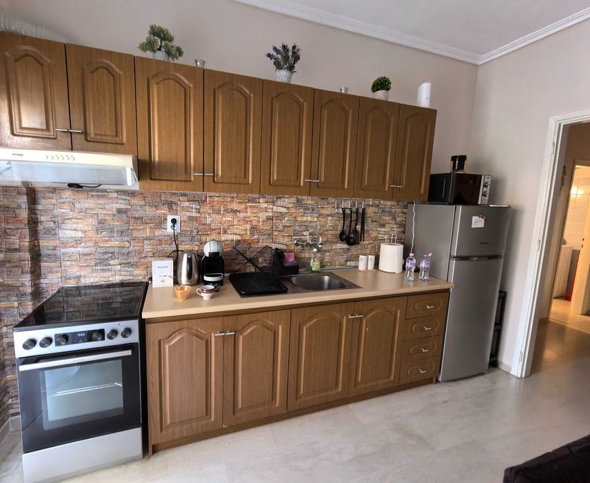 Дава се под наем Тристаен апартамент в София, Кръстова вада - 70 кв.м за 86.7 € - Снимка #2