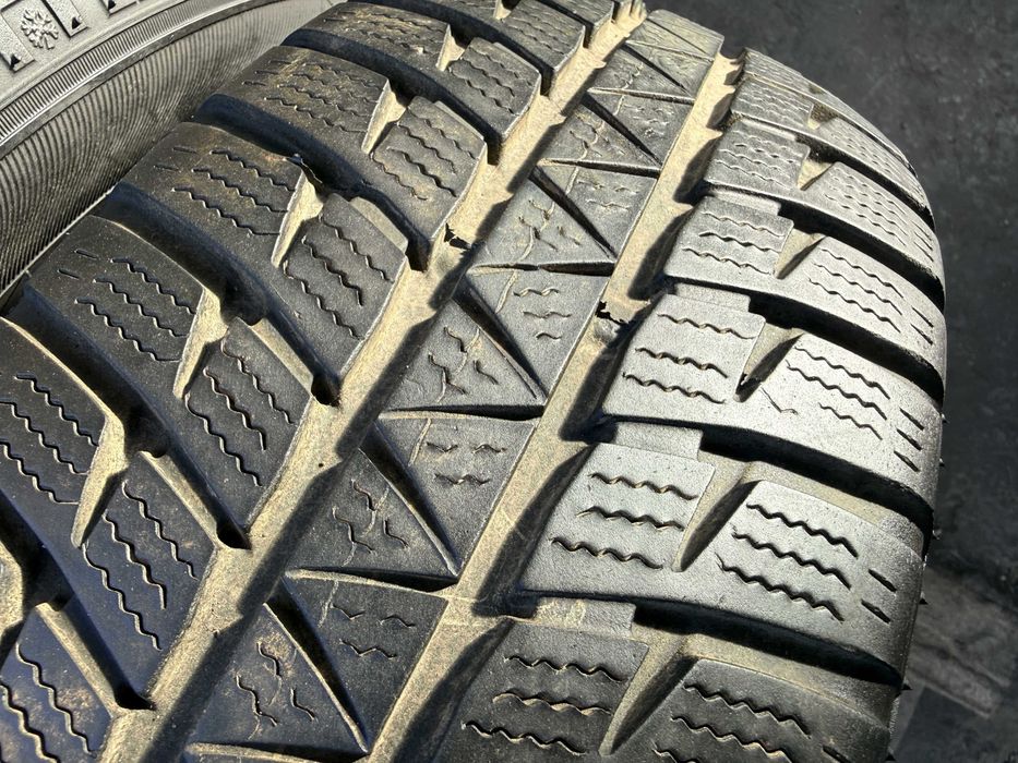 2x Anvelope iarna 185/65 r15 M+S - Sumitomo WT200