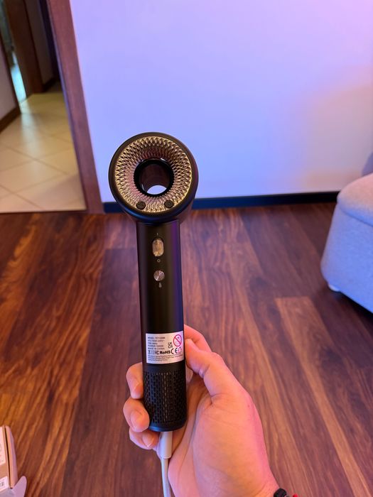 Професионален ултразвуков сешоар с негативни йони