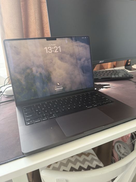 Продам apple m4 pro (14 дюмовый мак)