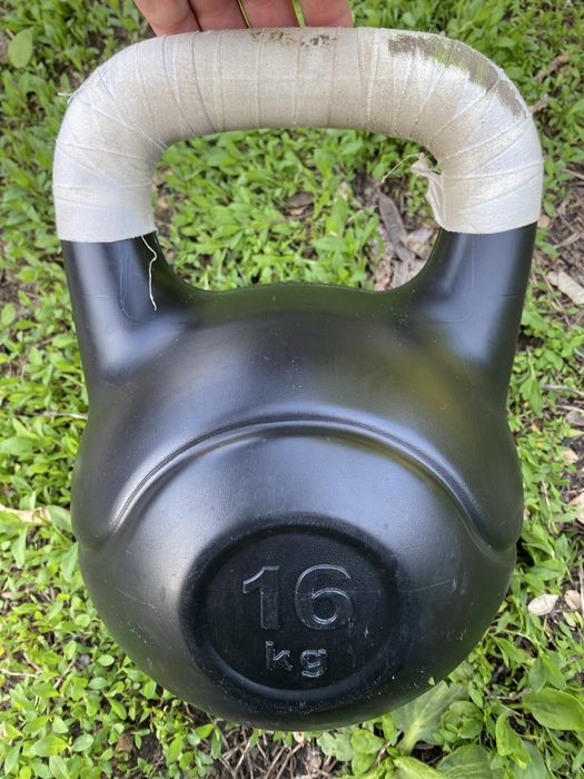Гиря 16кг отличное состояние