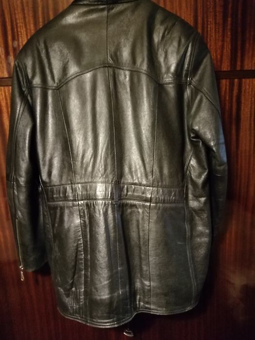 Дамско кожено яке