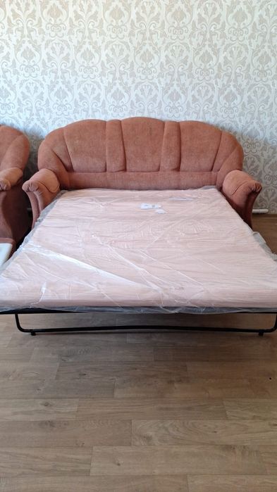 Диван с креслами