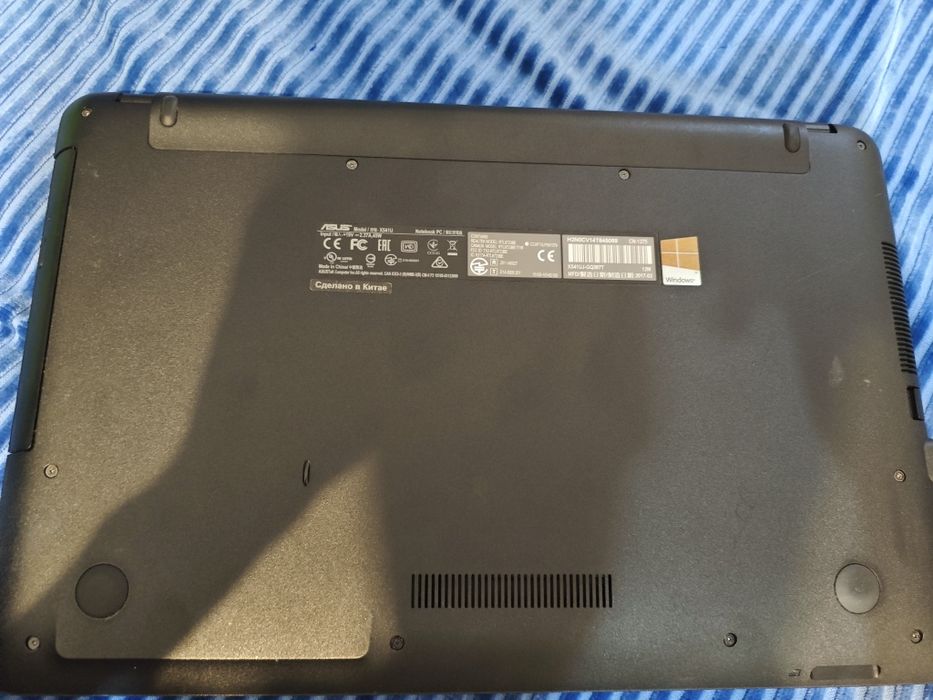 X541U АSUS i3-core Windows 10