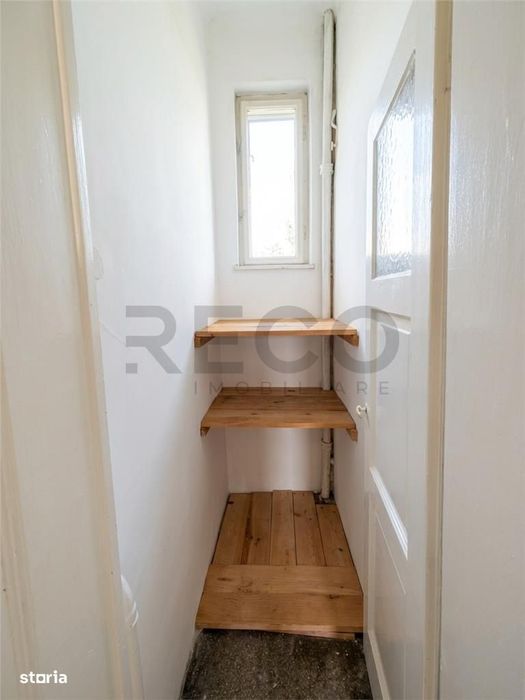 RECO Apartament spatios cu 3 camere, tavan inalt, zona Republicii – id