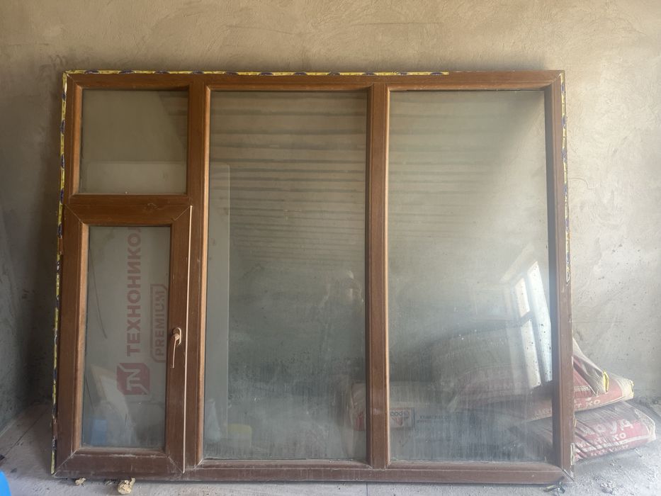Продается пластиковое окно