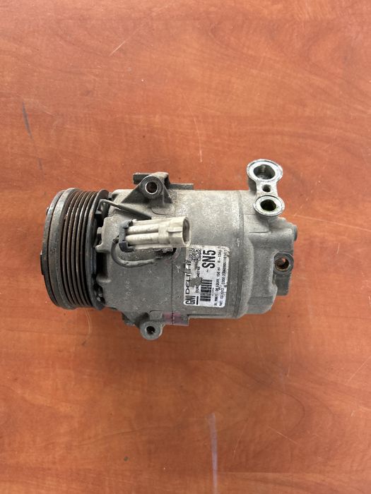 Compresor clima Opel zafira motor 1.7 cdti A17DTR an 2010 euro 5