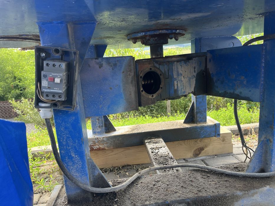 Malaxor beton/cereale/ trifazic motor 5,5kwh capacitate 800l