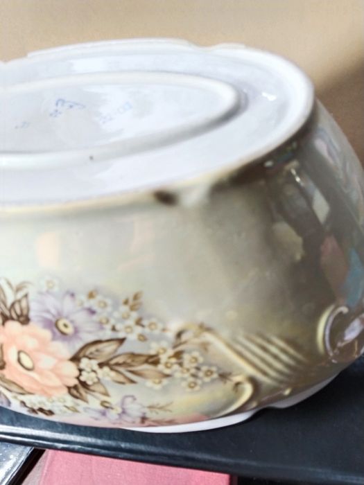 Супница фарфоровая старинная