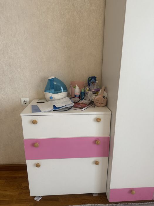 Детский шкаф и комод