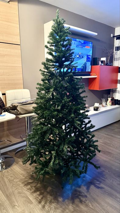 Brad artificial 213cm, cu suport