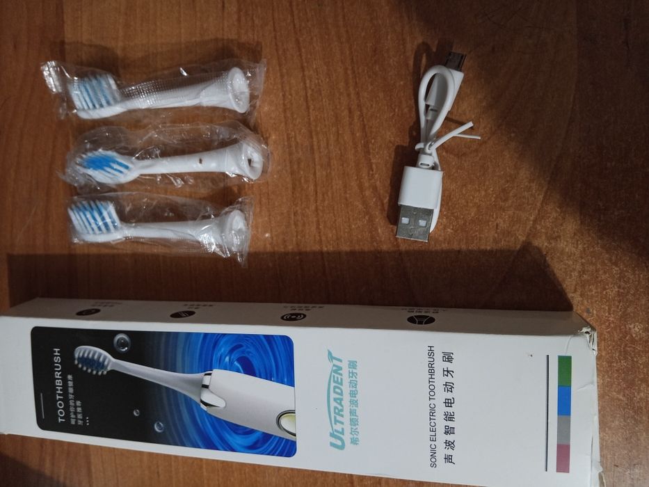 Электрическая щётка новая