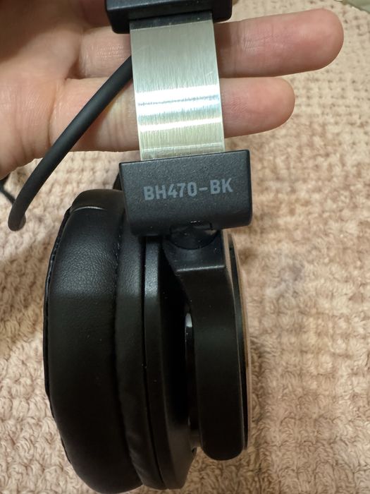 Наушники behringer