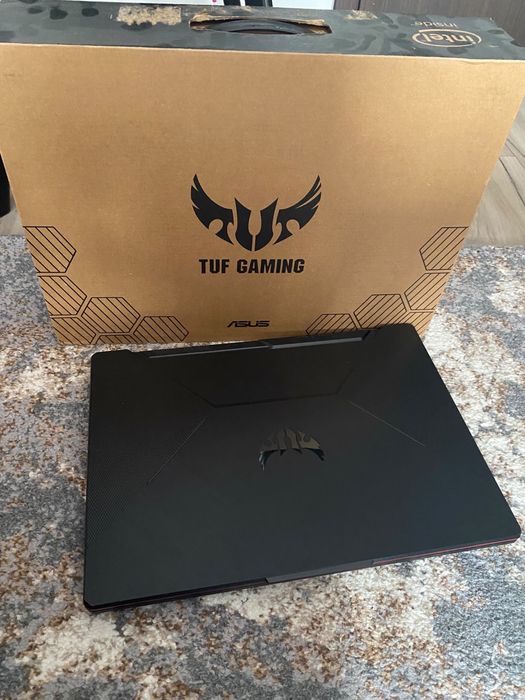Laptop Asus F15 FX506L