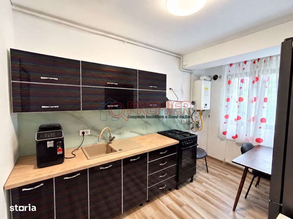 2 camere decomandat 56 mp Parcare subterana Bloc 2025 Metrou