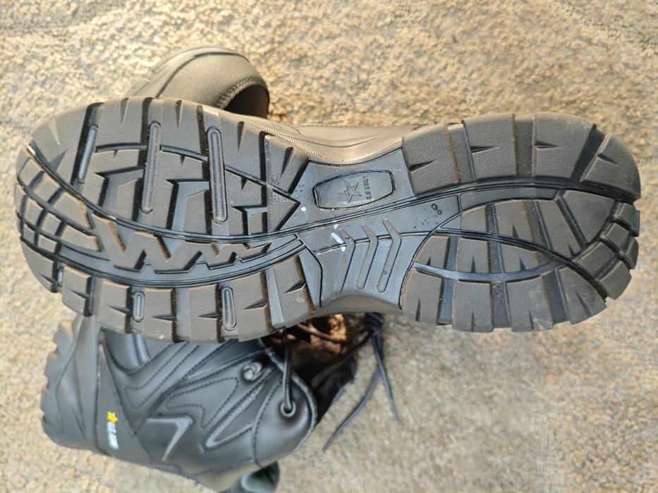 Ботинки мужские новые