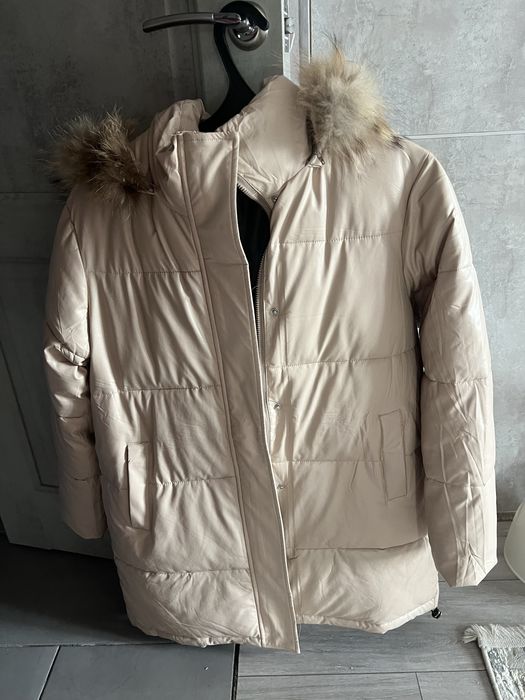 Продам зимнюю куртку