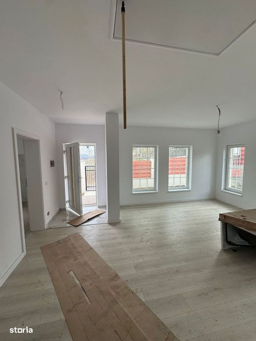 Casă 4 camere Valea Adancă!!