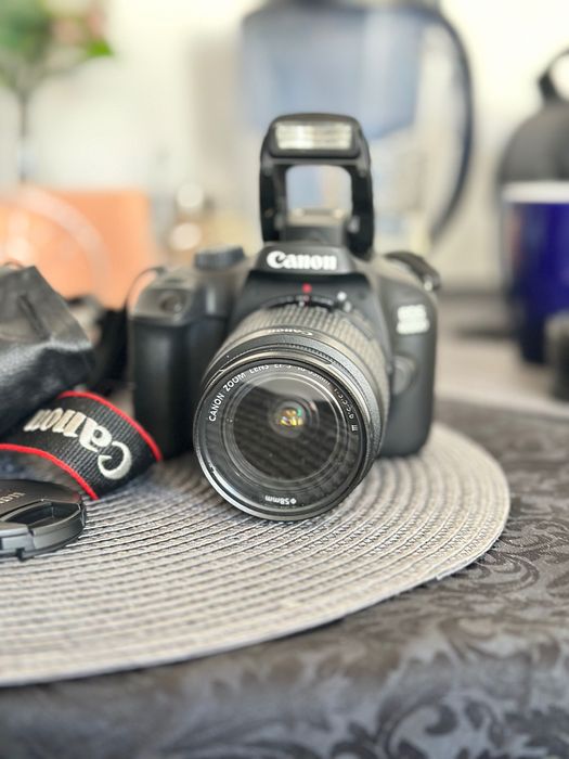 Canon 4000d КАТО НОВ