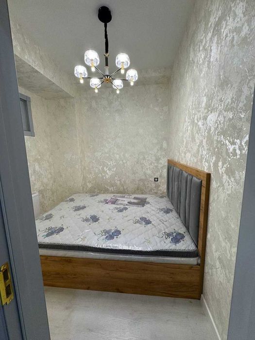 2 хонали, Квартира 9 қаватли бинонинг 5чи қаватида жойлашган булиб