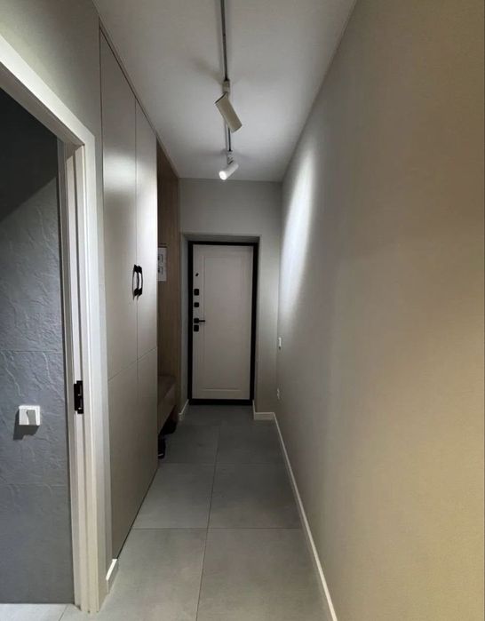 Квартира продается 2/3/4 на Ц 13