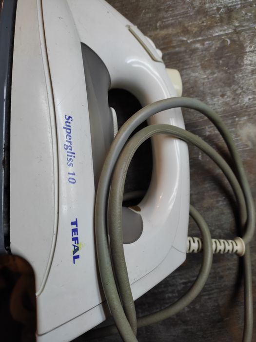 Продам утюги б/у