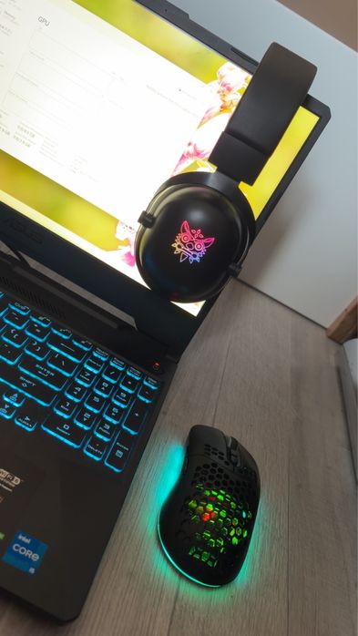 Laptop GAMING Asus TUF F15 + Periferice + cont Rockstar(optional)