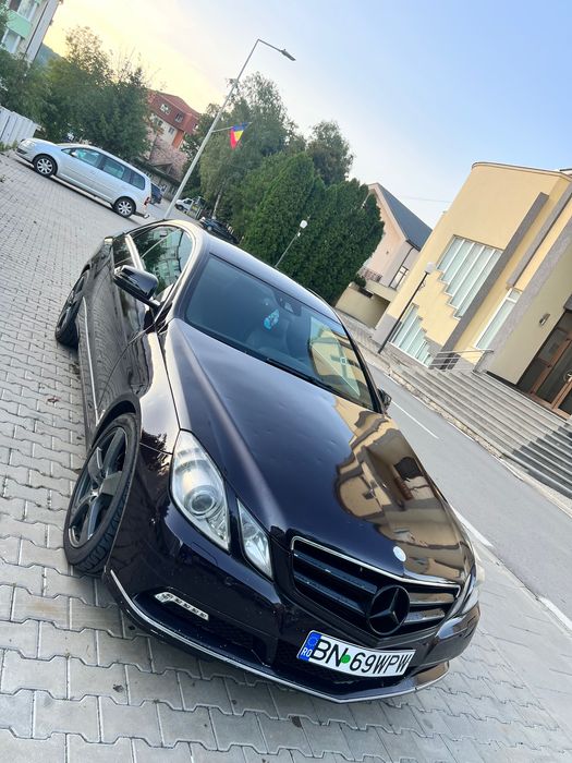 Mercedes e250 coupe