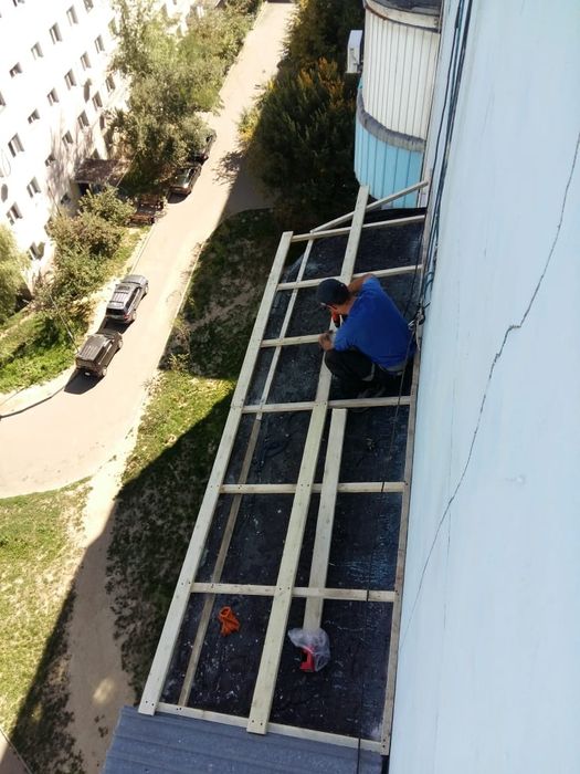 Ремонт, установка балконных козырьков