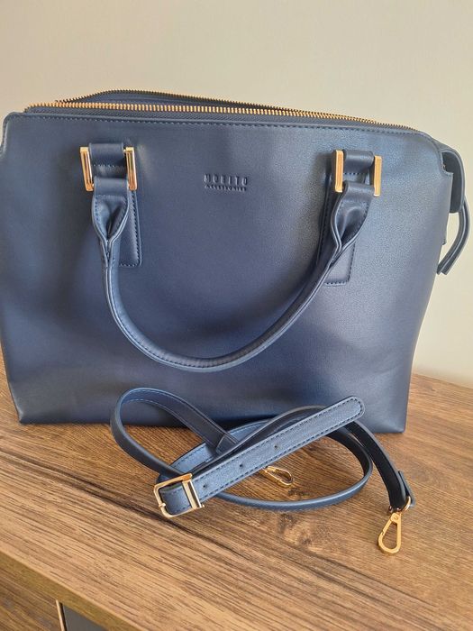 Дамска чанта MOHITO