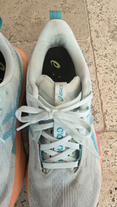 Asics Novablast 5, masura 42