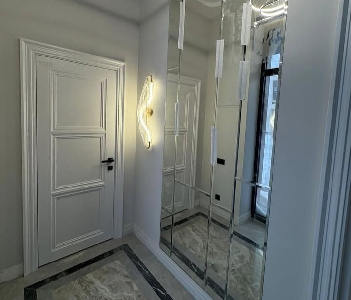 Есік орнату. Установка двери.