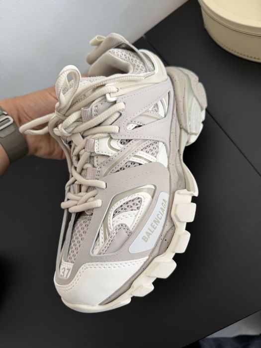 Adidasi BALENCIAGA TRACK calitate superioara marimea 37