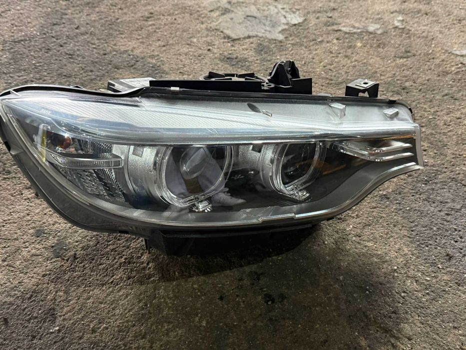 Far stanga dreapta complet bixenon BMW seria 4 F32 F33 F36 cod 7387544 7387543