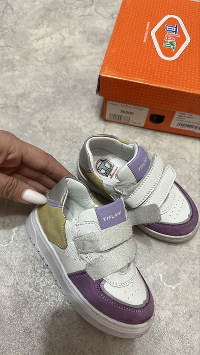 Крассовки для девочек, 24 размер. Размер в размер