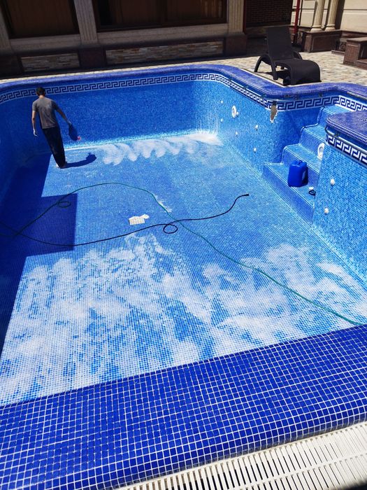 Чистка бассейна фонтан водопады