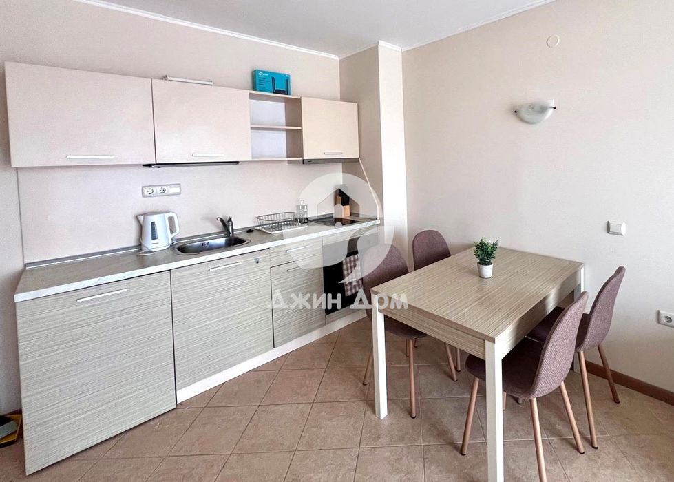 Продава се Двустаен апартамент в к.к. Слънчев бряг - 49 кв.м за 1040 €/кв.м - Снимка #3