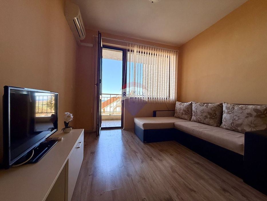 Продава се Двустаен апартамент в Балчик - 5774 кв.м за 6 €/кв.м - Снимка #5