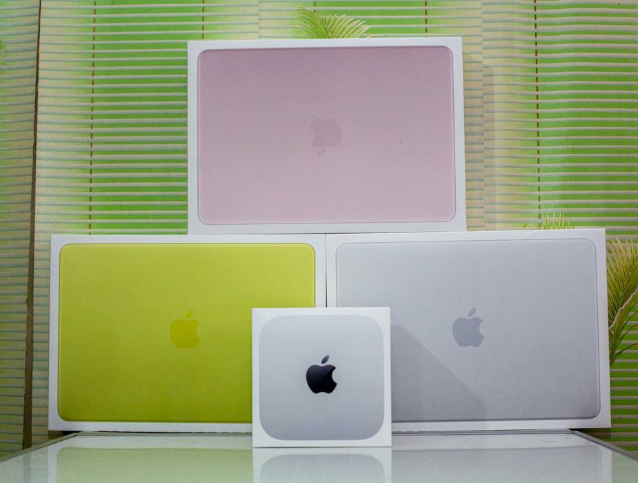 AppleMacBook Neo 512 ГБ С Официального Apple Store. Русская клавиатура