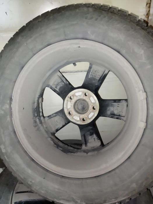 Продам диски 235/65 R17