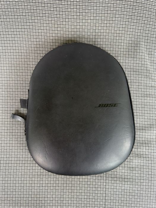 BOSE NC 700 wireless