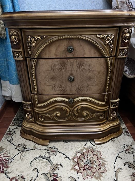 Продаю спальный мебель в хорошем состоянии.