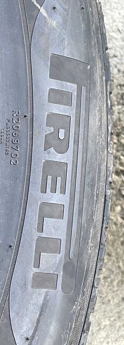 2X 255 55 19 Pirelli Scorpion