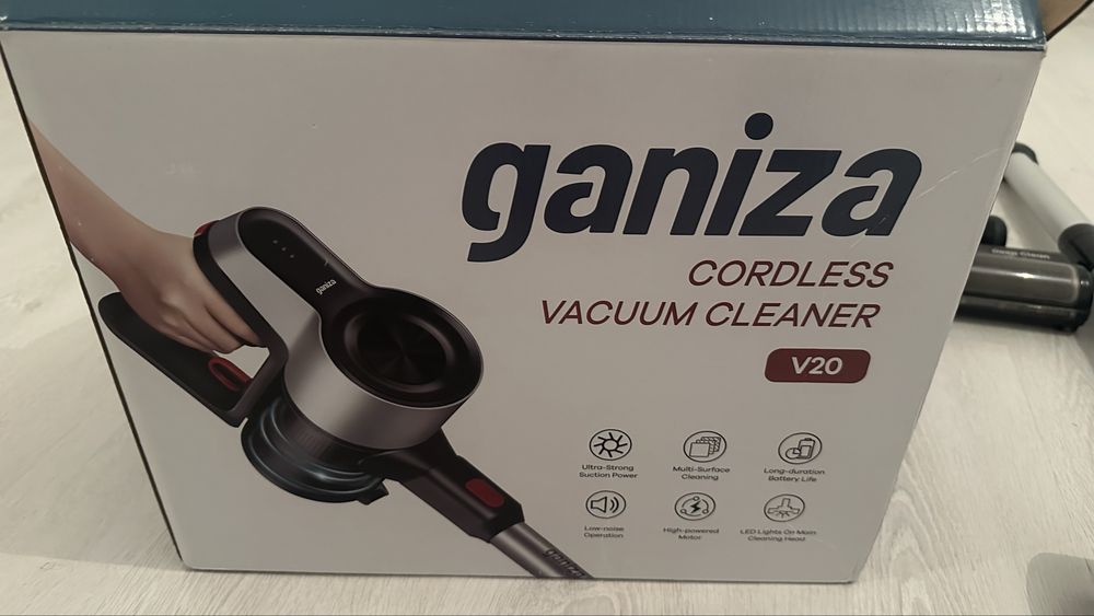 Продаю пылесос аккумуляторный Ganiza