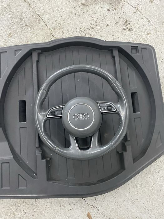 Волан за Audi Q5, Ауди