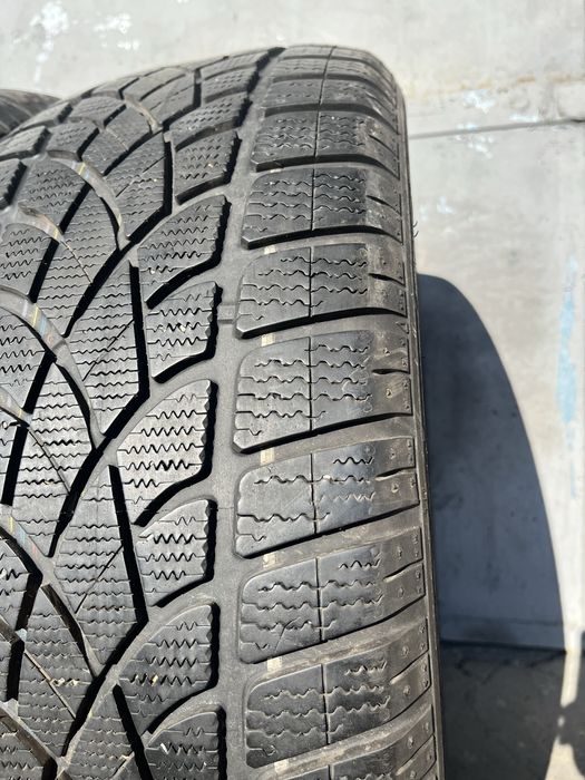 2 бр. зимни гуми 245/45/19 Dunlop 6+ mm DOT 3419